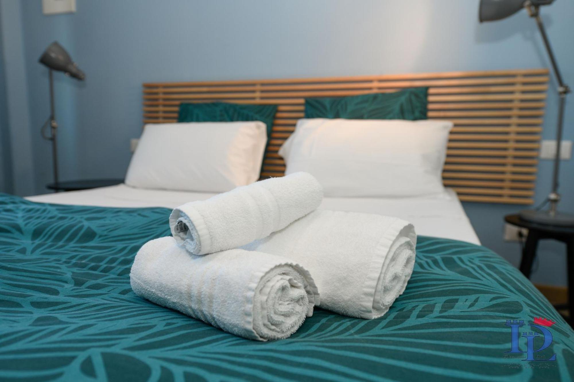 Desenzanoloft Official Partner Marriott Homes & Villas - Smiling In Desenzano Lake View Desenzano del Garda Kültér fotó